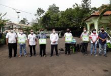 Bentuk Perhatian Kepada Kelompok Tani, Pemprov Banten Serahkan Bantuan 120 Hand Traktor