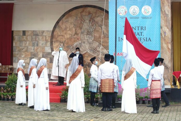 Airin Hari Santri
