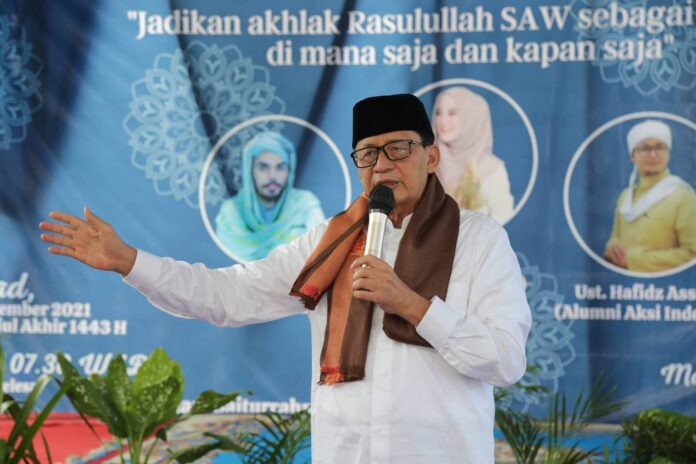 Gubernur ajak masyarakat lakukan prokes adv