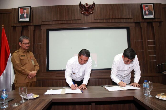 Dindik Gandeng yaysan