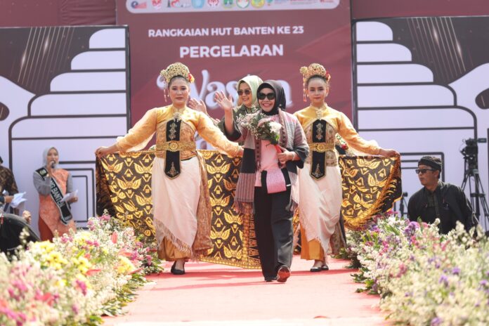 wastra banten 23